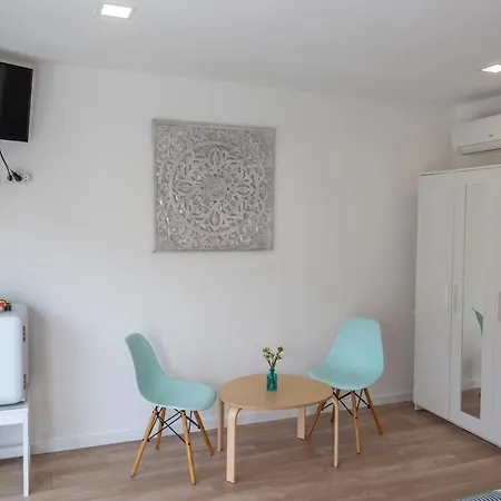 Beach & Sea Guest house